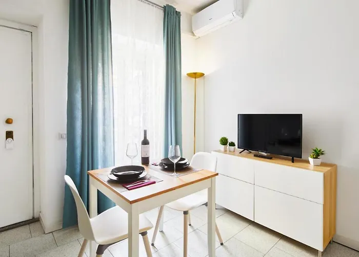 House Naviglio Quattro Mailand